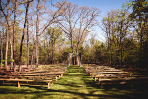 Image of outside for ceremony - Whispering Oaks Wedding Venue - Venue