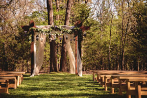 Image of outside for ceremony - Whispering Oaks Wedding Venue - Venue